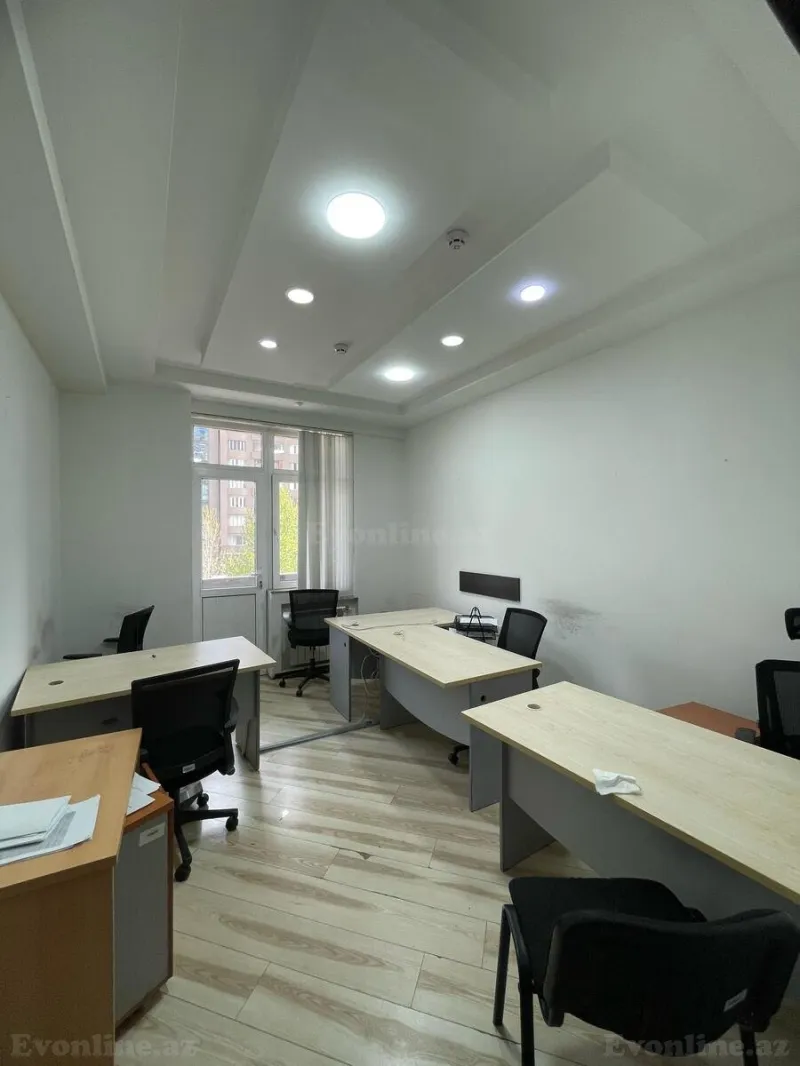 Kirayə verilir Ofis 820 m² 28 May m. - şəkil 10