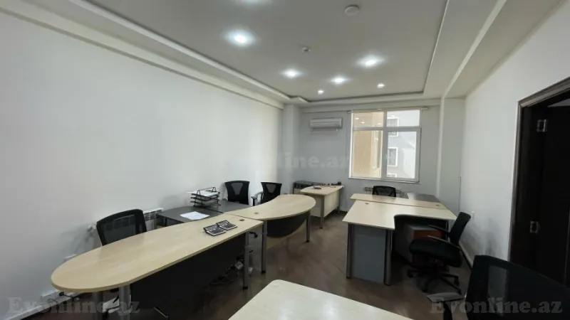 Kirayə verilir Ofis 820 m² 28 May m. - şəkil 11
