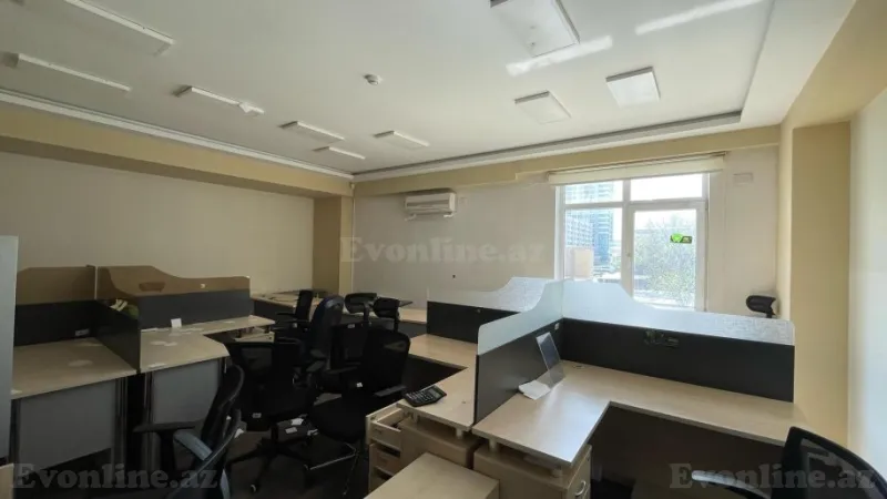 Kirayə verilir Ofis 820 m² 28 May m. - şəkil 15