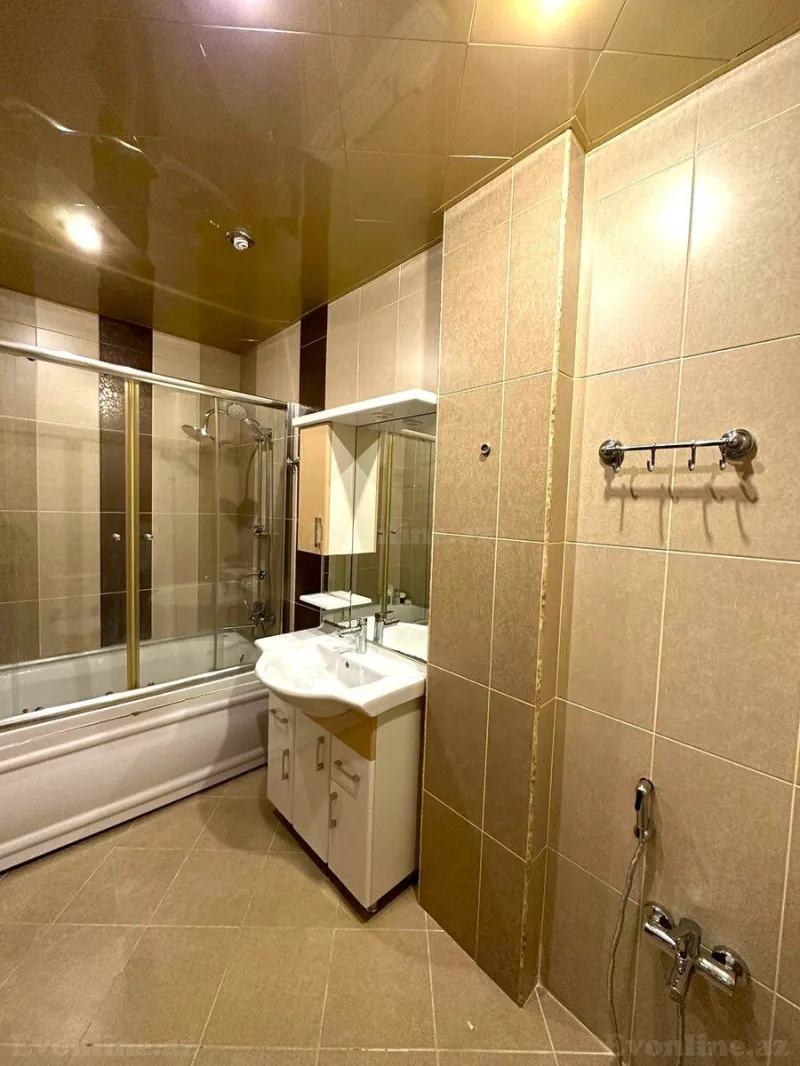 Satılır 2 otaqlı Mənzil Yeni tikili 65 m² Azadlıq prospekti m. - şəkil 10