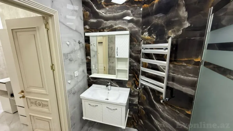 Kirayə verilir 3 otaqlı Mənzil Yeni tikili 120 m² Nəsimi r. - şəkil 18