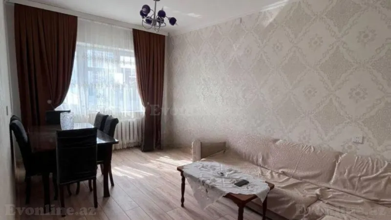 Satılır 3 otaqlı Mənzil Köhnə tikili 65 m² Əhmədli m.