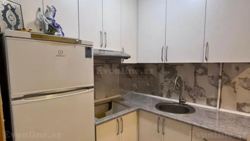 Satılır 3 otaqlı Mənzil Köhnə tikili 65 m² Əhmədli m. - şəkil 4