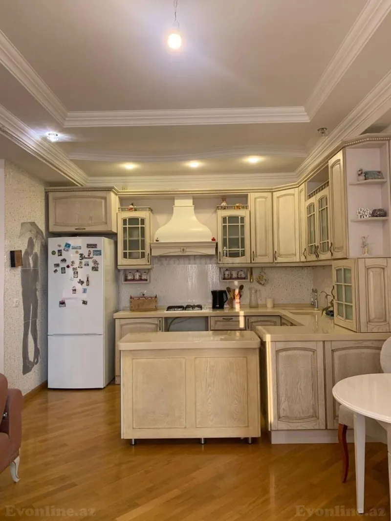 Satılır 3 otaqlı Mənzil Yeni tikili 115 m² Neftçilər m. - şəkil 4