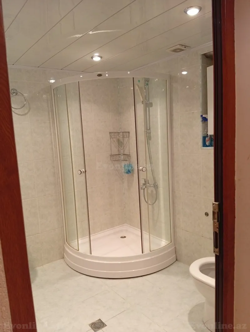 Kirayə verilir 1 otaqlı Mənzil Köhnə tikili 50 m² Yasamal - şəkil 13