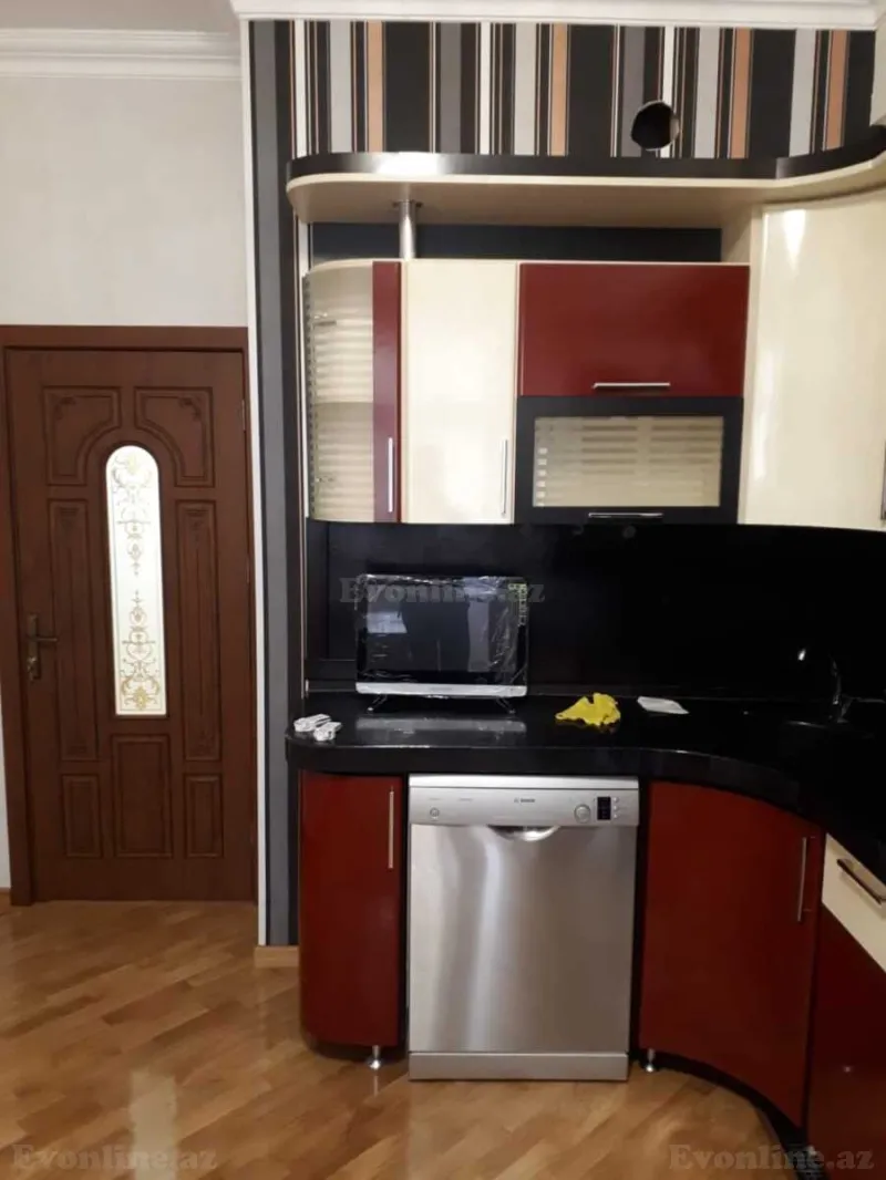 Kirayə verilir 2 otaqlı Mənzil Yeni tikili 70 m² Nərimanov r. - şəkil 12