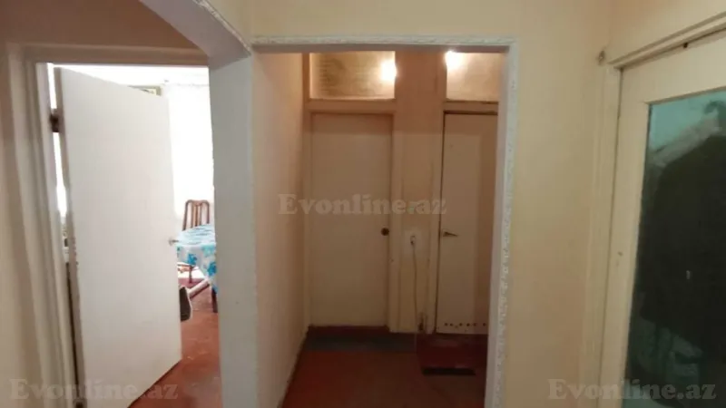 Satılır 3 otaqlı Mənzil Köhnə tikili 80 m² Qaraçuxur - şəkil 3