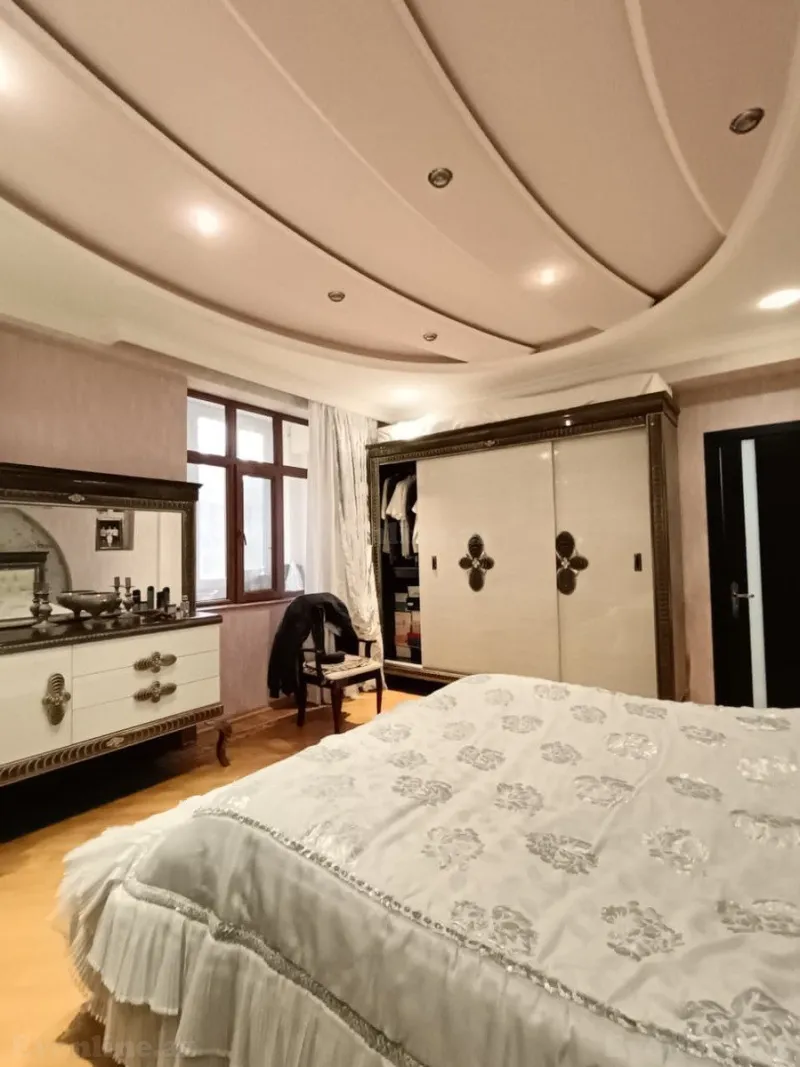 Satılır 4 otaqlı Mənzil Yeni tikili 180 m² 8-ci kilometr - şəkil 24