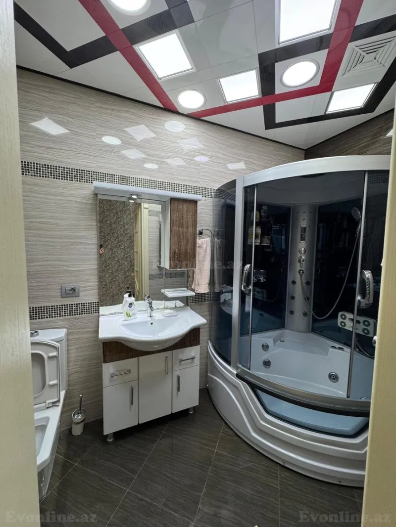 Kirayə verilir 4 otaqlı Mənzil Yeni tikili 195 m² Sahil m. - şəkil 12