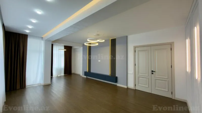 Satılır 3 otaqlı Mənzil Yeni tikili 140 m² Səbail r. - şəkil 5