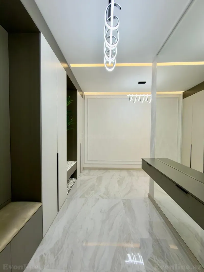 Satılır 3 otaqlı Mənzil Yeni tikili 140 m² Səbail r. - şəkil 8