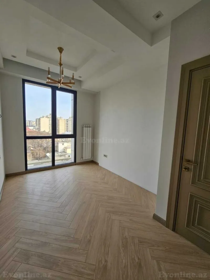 Satılır 4 otaqlı Mənzil Yeni tikili 130 m² Nizami m. - şəkil 15