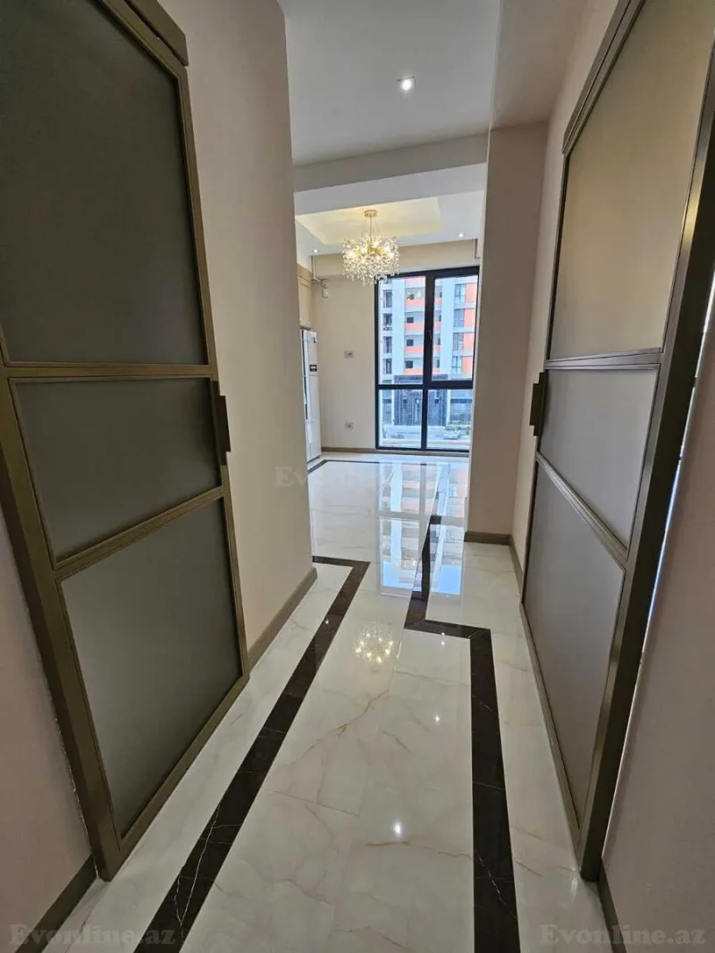Satılır 4 otaqlı Mənzil Yeni tikili 130 m² Nizami m. - şəkil 19