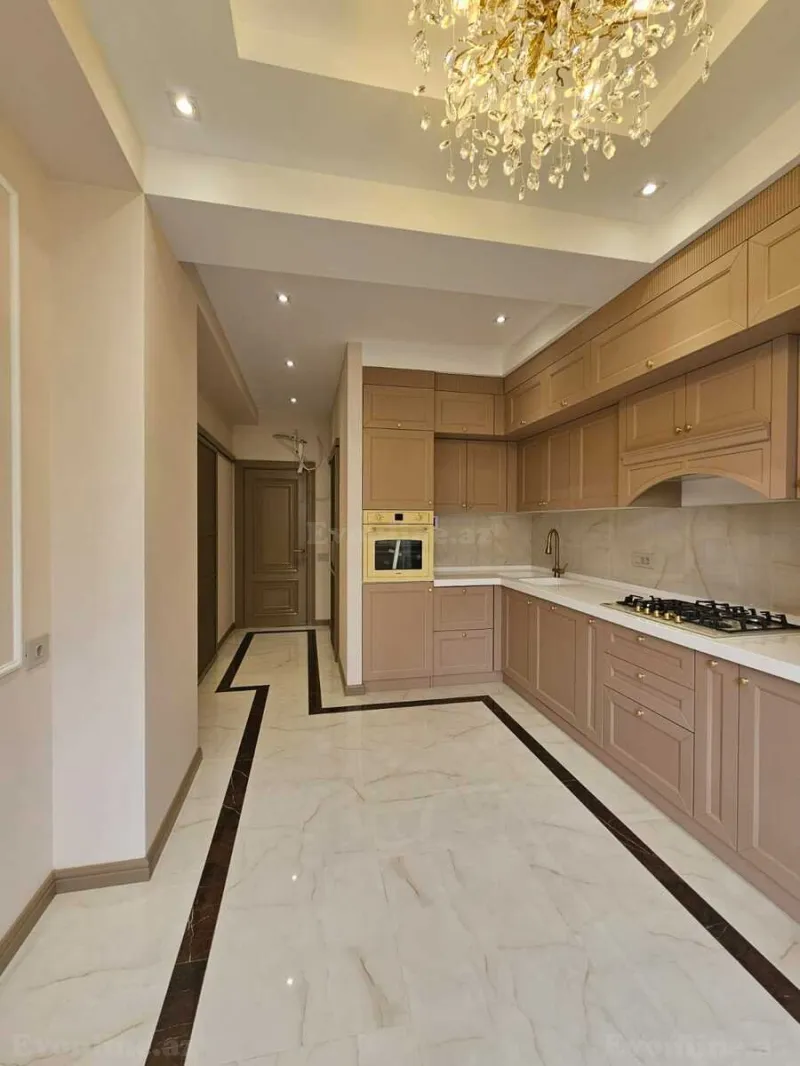 Satılır 4 otaqlı Mənzil Yeni tikili 130 m² Nizami m. - şəkil 21