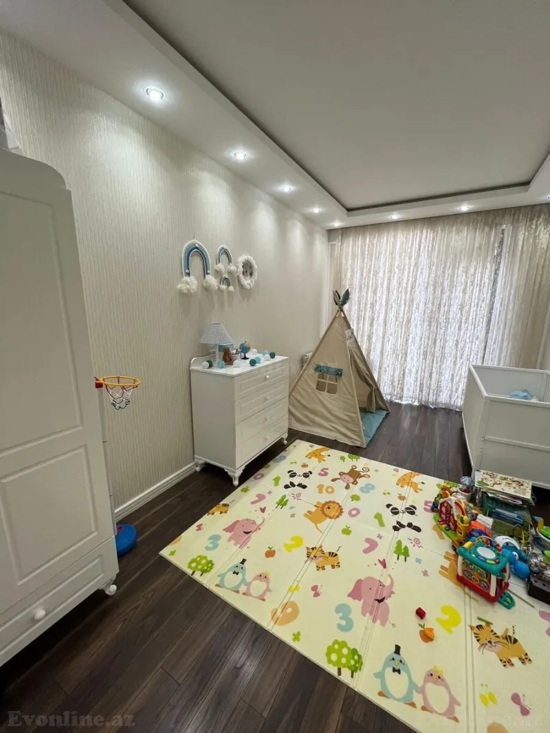 Satılır 4 otaqlı Mənzil Yeni tikili 147 m² Həzi Aslanov m. - şəkil 5