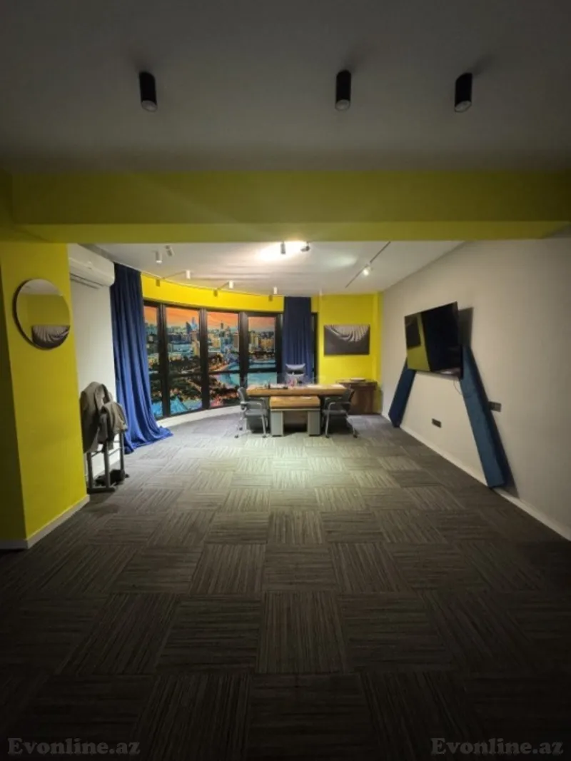 Kirayə verilir Ofis 250 m² Memar Əcəmi m. - şəkil 3
