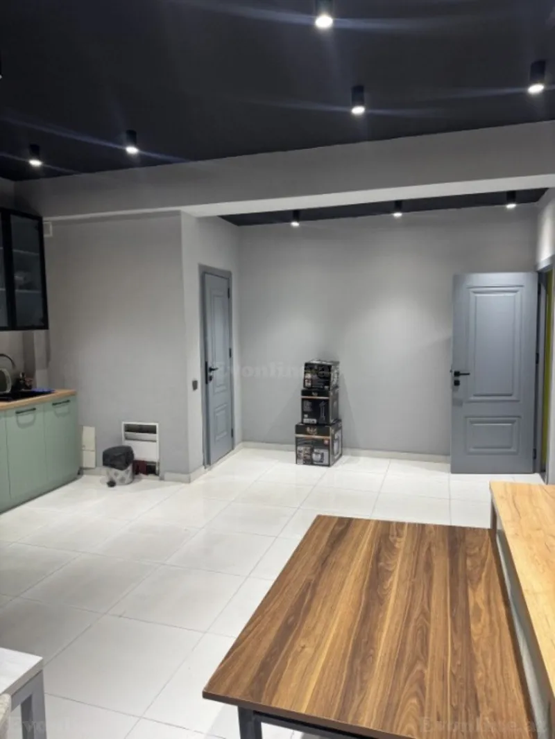 Kirayə verilir Ofis 250 m² Memar Əcəmi m. - şəkil 6