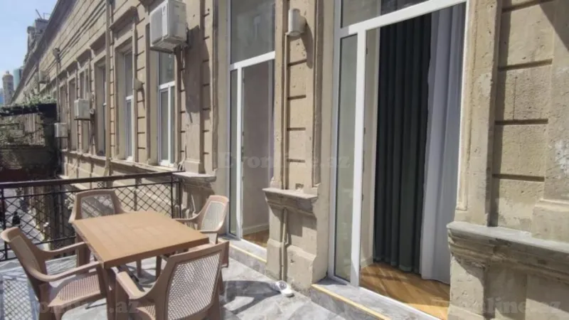 Kirayə verilir 2 otaqlı Mənzil Yeni tikili 70 m² İçərişəhər m. - şəkil 4