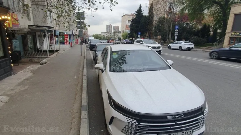 Kirayə verilir Obyekt 10 m² 9-cu mikrorayon - şəkil 3