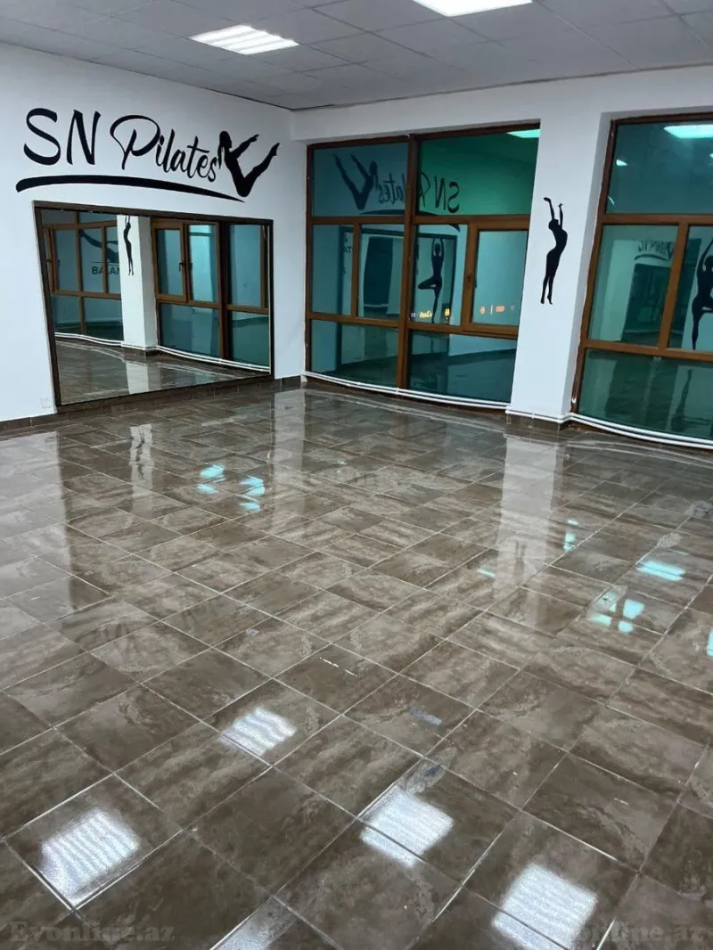 Obyekt 85 m² Xətai m. Kirayə verilir