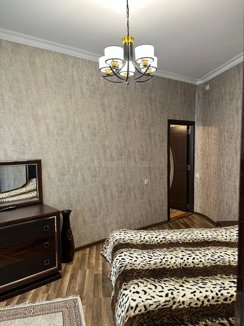 Satılır 3 otaqlı Mənzil Köhnə tikili 80 m² Xətai r. - şəkil 4