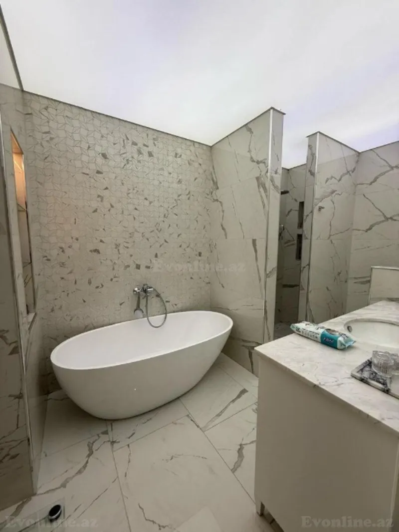 Satılır 4 otaqlı Mənzil Yeni tikili 211 m² Xətai m. - şəkil 13