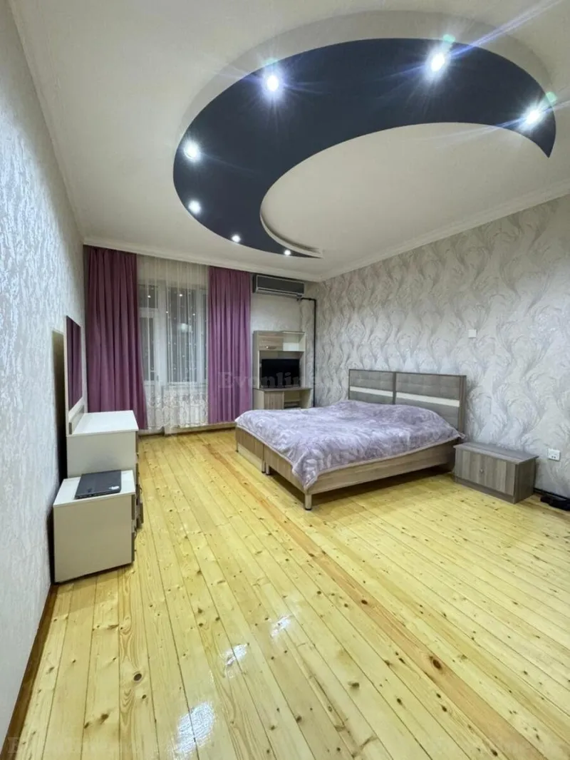 Satılır 2 otaqlı Mənzil Yeni tikili 83 m² Nizami r. - şəkil 3