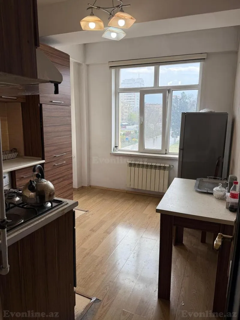 Satılır 2 otaqlı Mənzil Yeni tikili 70 m² Gənclik m. - şəkil 5