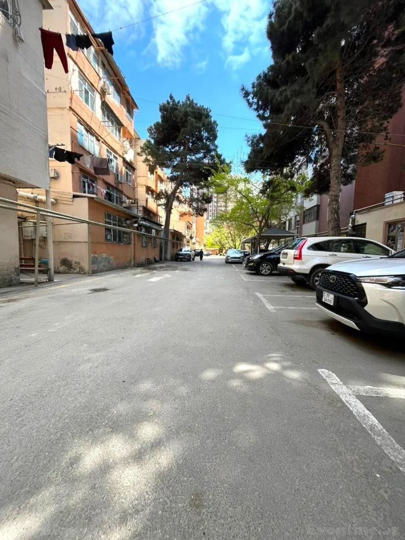1 otaqlı Mənzil 38 m² Nəriman Nərimanov m. Satılır