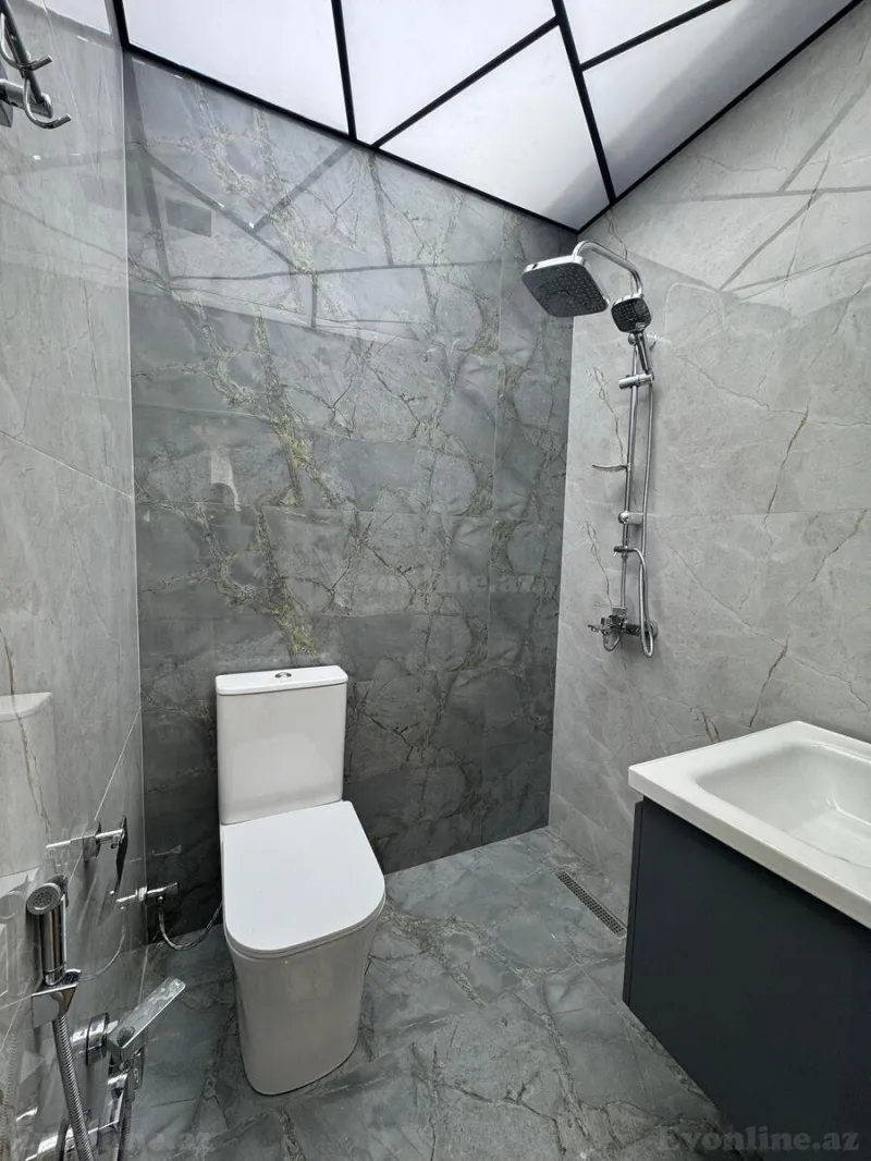 Satılır 2 otaqlı Mənzil Yeni tikili 92 m² Neftçilər m. - şəkil 13