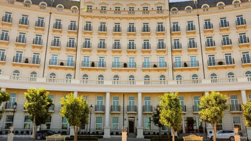 Satılır 3 otaqlı Mənzil Yeni tikili 113 m² Xətai r. - şəkil 2