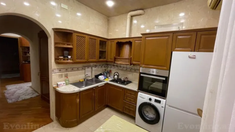 Satılır 3 otaqlı Mənzil Köhnə tikili 80 m² Nəsimi r. - şəkil 3