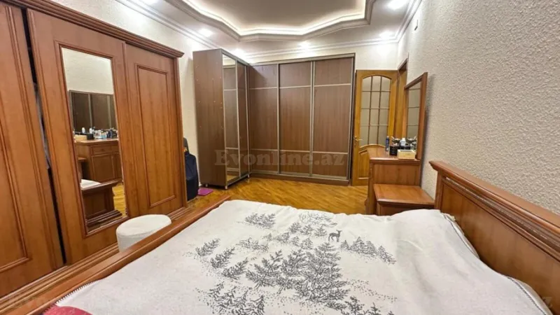 Satılır 3 otaqlı Mənzil Köhnə tikili 80 m² Nəsimi r. - şəkil 4