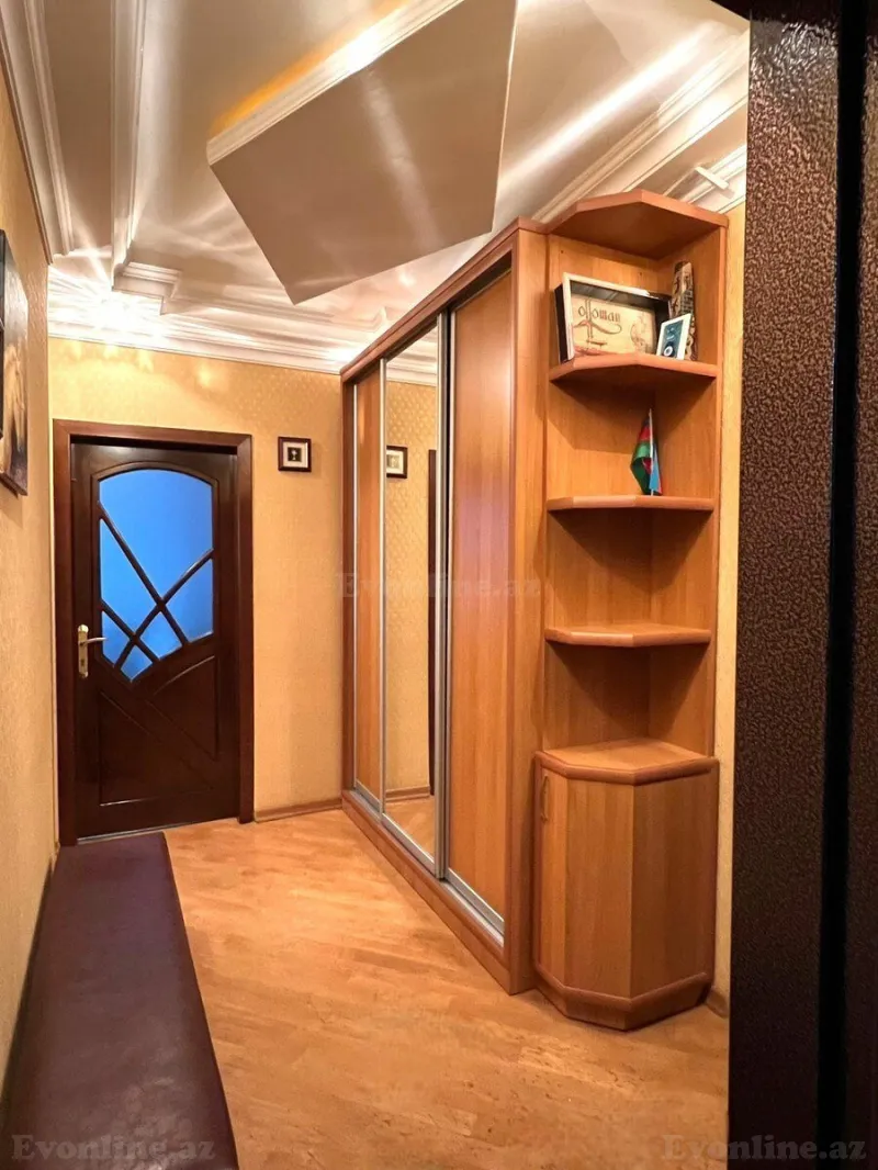 Satılır 3 otaqlı Mənzil Köhnə tikili 90 m² Memar Əcəmi m. - şəkil 5