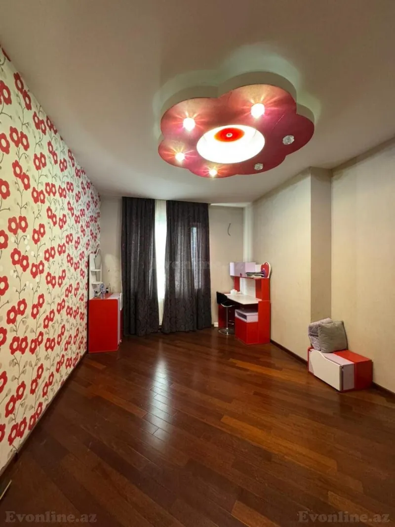 Satılır 4 otaqlı Mənzil Yeni tikili 180 m² Xətai m. - şəkil 13