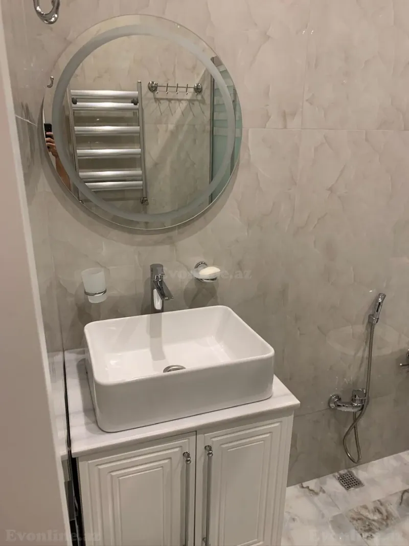 Satılır 2 otaqlı Mənzil Yeni tikili 68 m² Nərimanov r. - şəkil 16