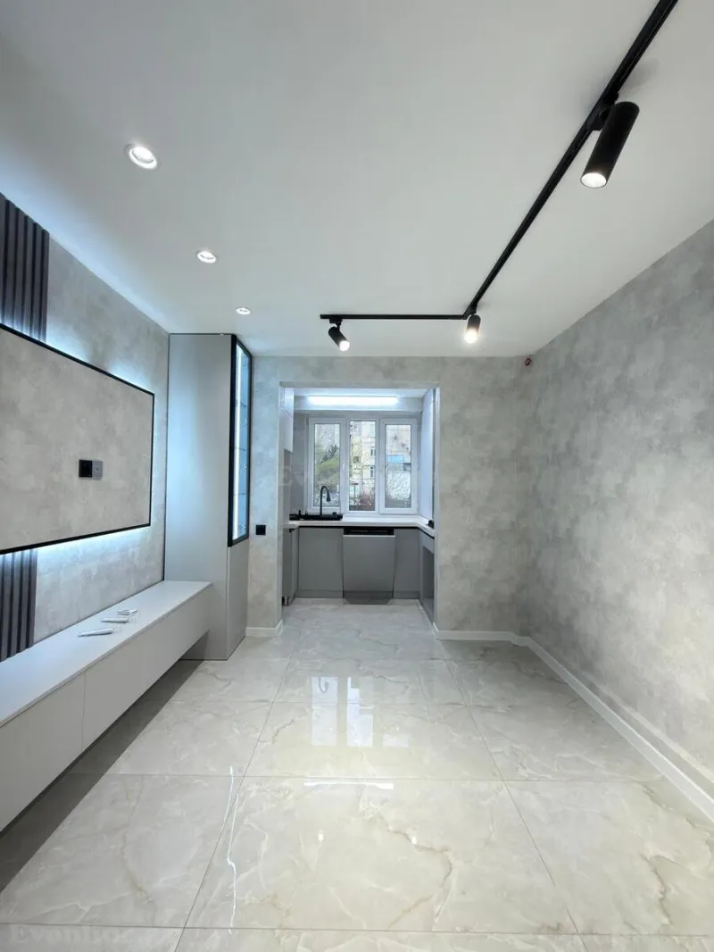 Satılır 4 otaqlı Mənzil Köhnə tikili 80 m² Əhmədli - şəkil 3