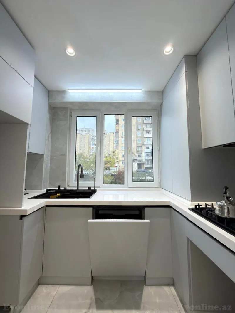 Satılır 4 otaqlı Mənzil Köhnə tikili 80 m² Əhmədli - şəkil 5