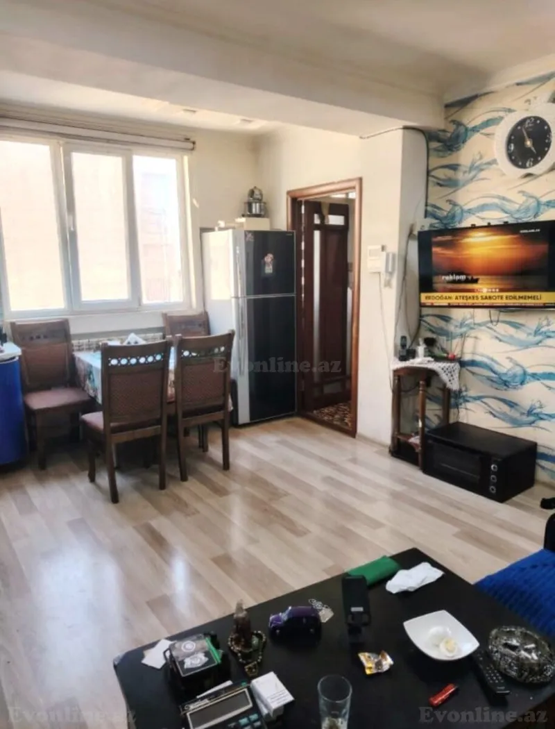 Satılır 4 otaqlı Mənzil Köhnə tikili 120 m² İnşaatçılar m. - şəkil 8