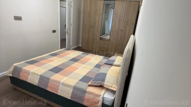Satılır 2 otaqlı Mənzil Köhnə tikili 67 m² Elmlər Akademiyası m. - şəkil 5