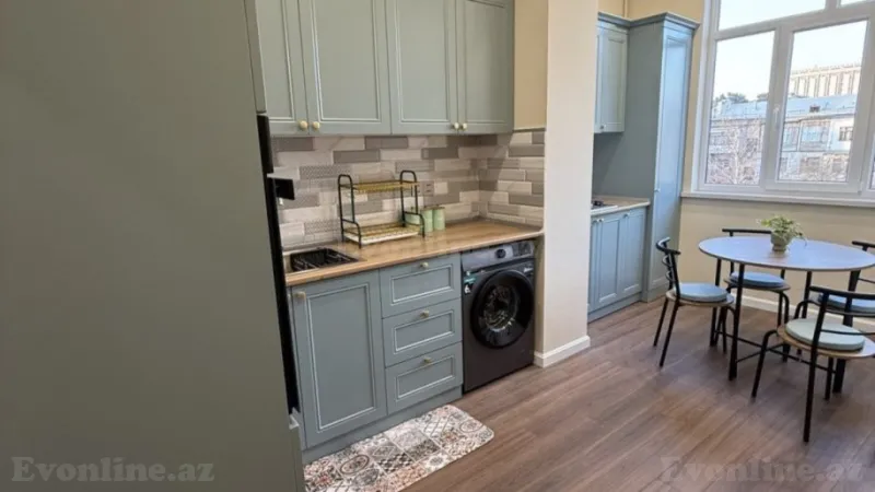 Satılır 2 otaqlı Mənzil Köhnə tikili 67 m² Elmlər Akademiyası m. - şəkil 7