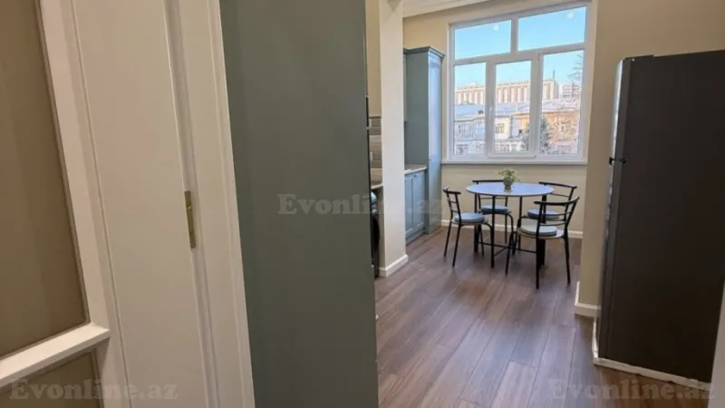Satılır 2 otaqlı Mənzil Köhnə tikili 67 m² Elmlər Akademiyası m. - şəkil 10