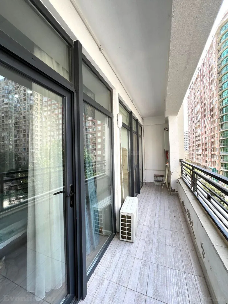 Satılır 3 otaqlı Mənzil Yeni tikili 88 m² Gənclik m. - şəkil 12