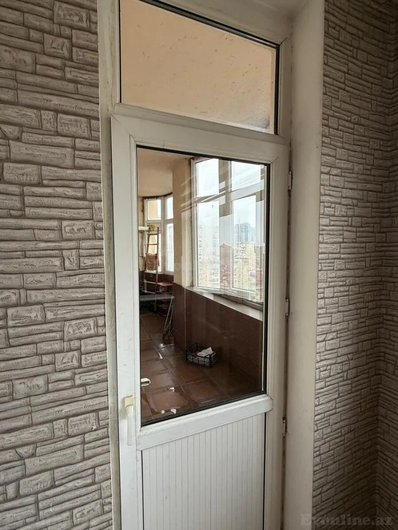 Satılır 2 otaqlı Mənzil Yeni tikili 70 m² İnşaatçılar m. - şəkil 7
