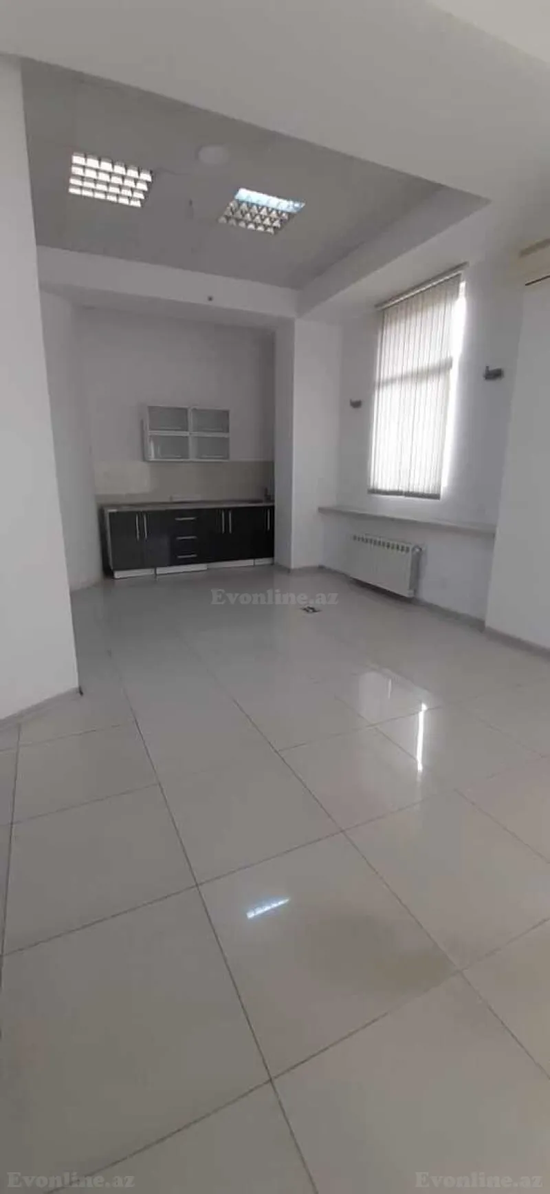 Obyekt 150 m² Xalqlar Dostluğu m. Kirayə verilir