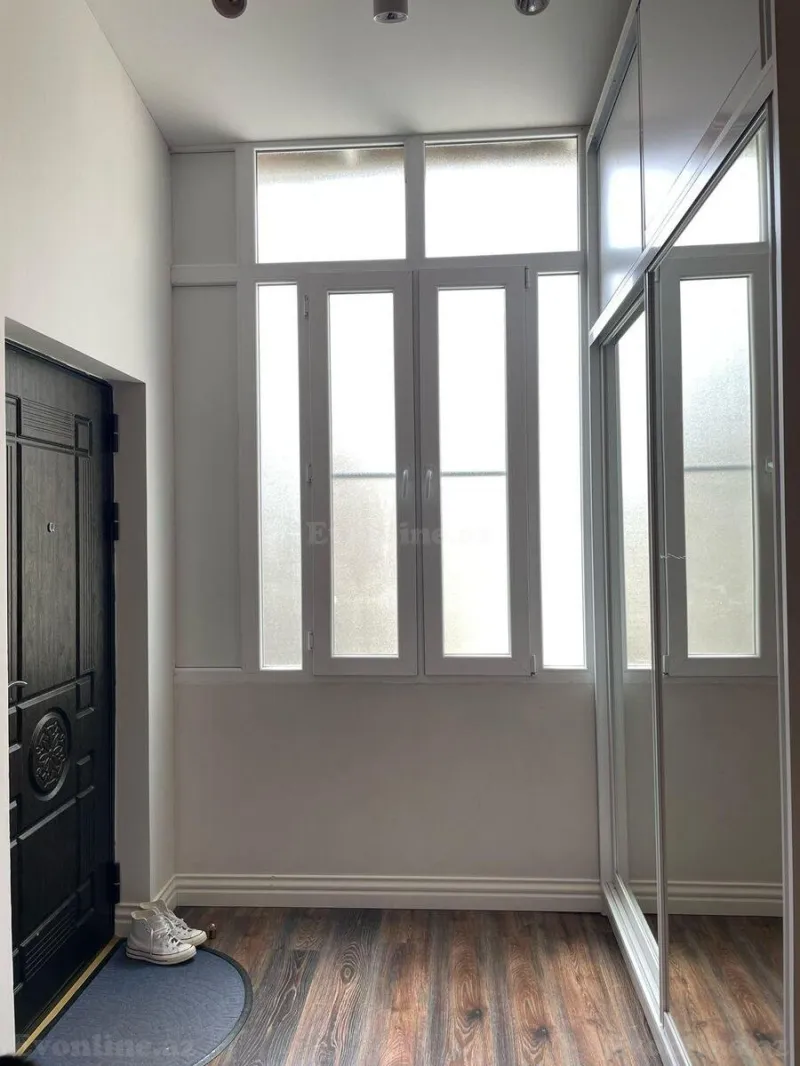 Kirayə verilir 2 otaqlı Mənzil Köhnə tikili 88 m² Sahil m. - şəkil 8