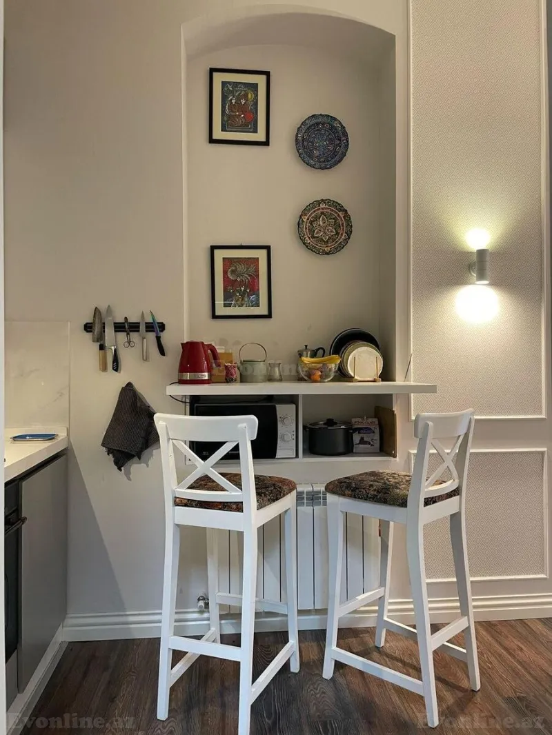 Kirayə verilir 2 otaqlı Mənzil Köhnə tikili 88 m² Sahil m. - şəkil 10