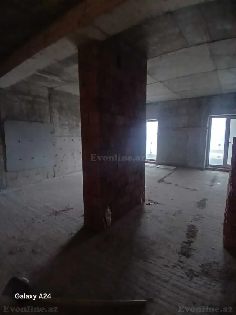 Satılır 2 otaqlı Mənzil Yeni tikili 98 m² Koroğlu m. - şəkil 8
