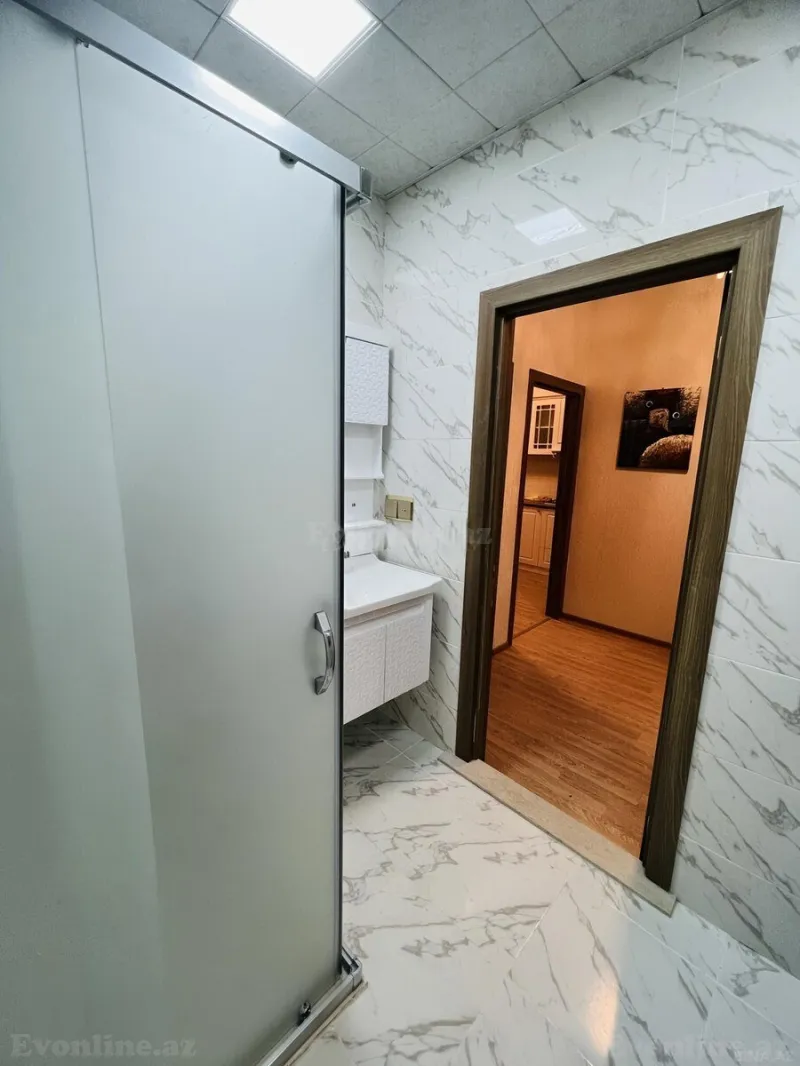 Kirayə verilir 2 otaqlı Mənzil Yeni tikili 55 m² 28 May m. - şəkil 14