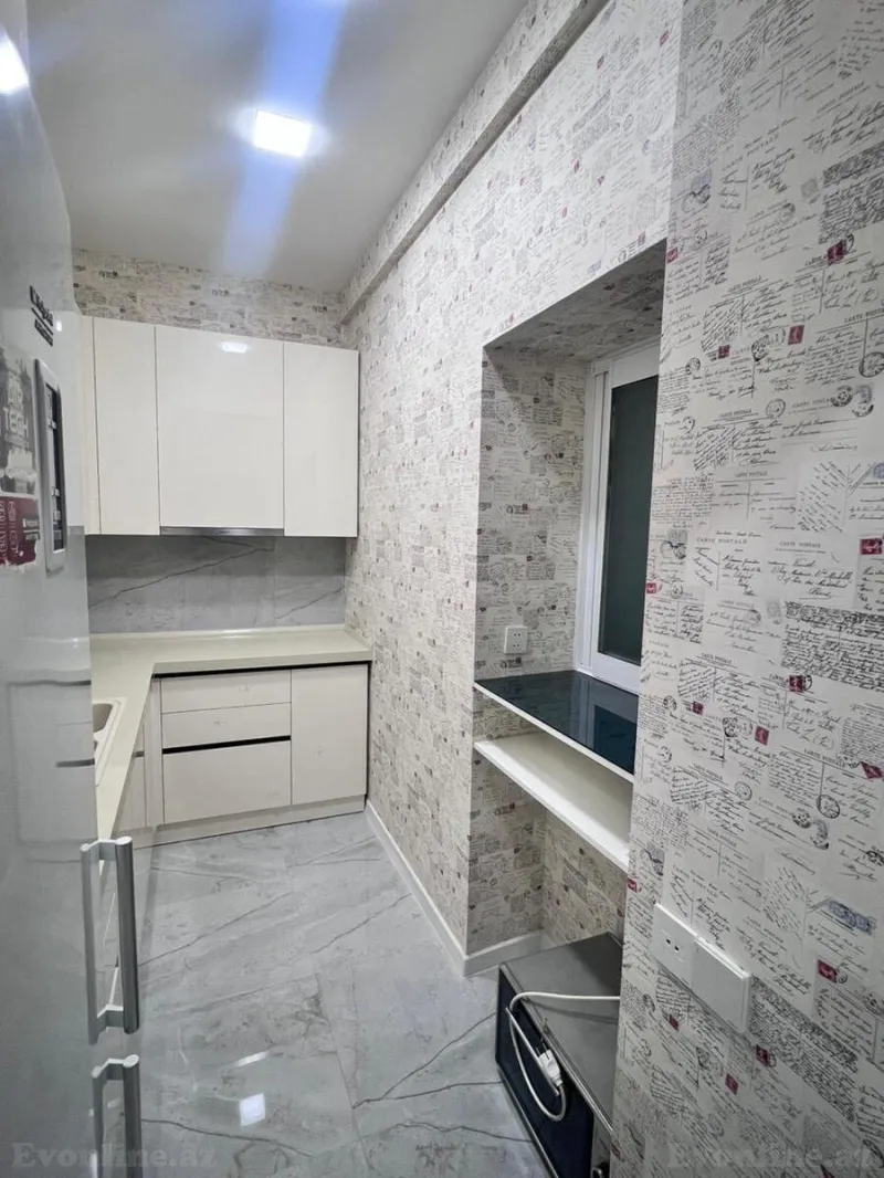 Satılır 2 otaqlı Mənzil Yeni tikili 70 m² 8 Noyabr m. - şəkil 6